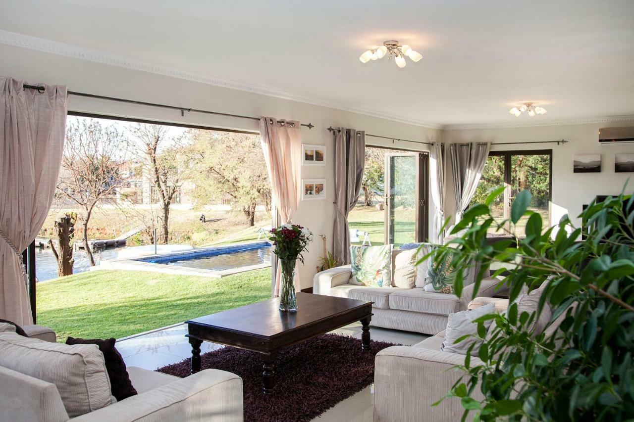 Rivendell Hotel ฮาร์ทบีสบูร์ท ภายนอก รูปภาพ